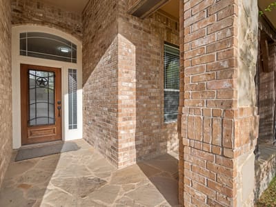 Living area at 1008 Walsh Hill Trl - 4 bed 3 bath home
