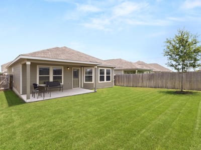 Living area at 1008 Windflower - 3 bed 2 bath home