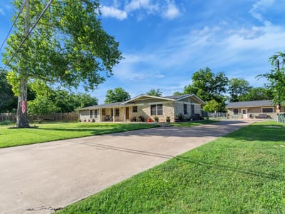 Kitchen at 1009 Crepe Myrtle DR - 3 bed 2 bath home