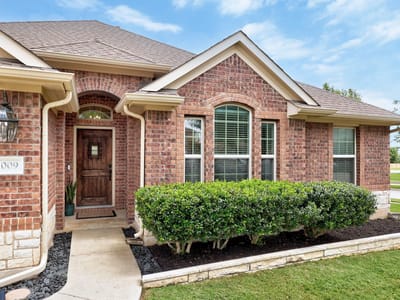 Kitchen at 1009 Daylily LOOP - 4 bed 3 bath home