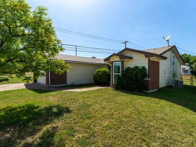 Property photo 2 at 101 Blanket DR - 3 bed 2 bath home