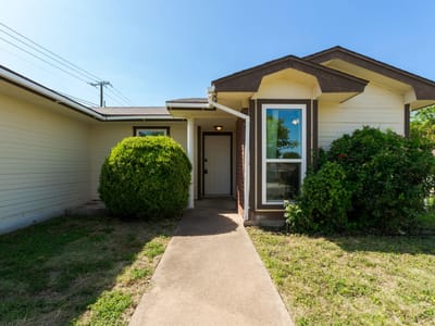 Property photo 3 at 101 Blanket DR - 3 bed 2 bath home