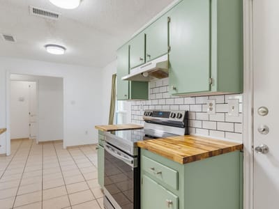 Property photo 4 at 101 Blanket DR - 3 bed 2 bath home