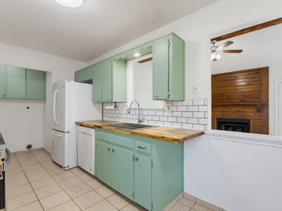 Property photo 5 at 101 Blanket DR - 3 bed 2 bath home