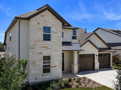 Living area at 101 Buckaroo DR - 4 bed 3 bath home