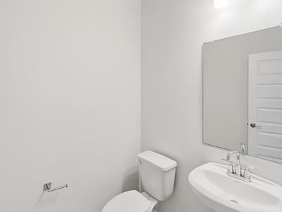 Photo 5 of 23 at 101 Clematis CT - 5 bed 2 bath home