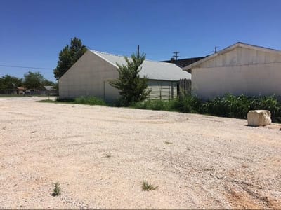 Primary bedroom at 101 College Ave - Florence City, Florence, TX