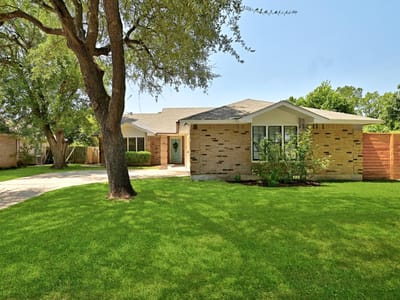 Property photo 4 at 101 Redwood LN - 3 bed 2 bath home