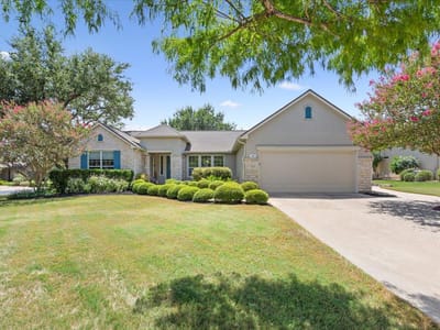 Property photo 3 at 101 Tipps CT - 3 bed 2 bath home