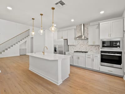 Primary bedroom at 101 Ventura Dr - 3 bed 2 bath home