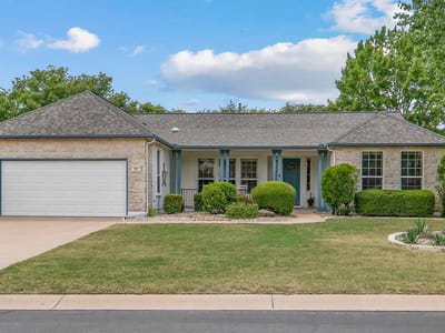 Property photo 2 at 101 Vinca DR - 3 bed 2 bath home