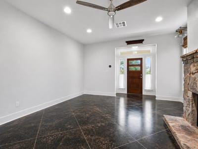 Primary bedroom at 10103 Twin Lake LOOP - 3 bed 2 bath home
