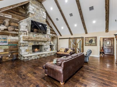 Property photo 4 at 10111 Signal Hill RD - 5 bed 5 bath home