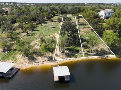 Living area at 1015-1017 Lake Shore Lot 72&73 Dr - Laguna Vista, Spicewood, TX