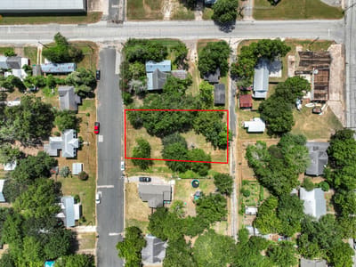 Property photo 3 at 1015 Anderson ST - City Of Schulenburg 497, Schulenburg, TX