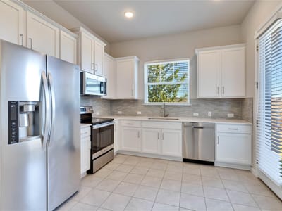 Property photo 4 at 1015 Vista View DR Unit #502 - 3 bed 2 bath home