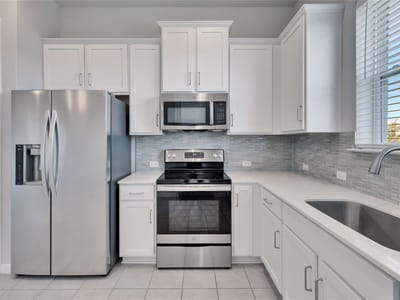 Property photo 5 at 1015 Vista View DR Unit #502 - 3 bed 2 bath home