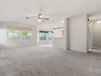 Primary bedroom at 1017 Reynaldo St - 3 bed 2 bath home