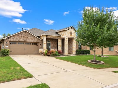 Kitchen at 1018 Granbury CV - 3 bed 2 bath home
