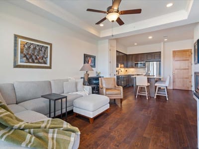Bathroom at 102 Bella Toscana Ave Unit #1304 - 1 bed 1 bath home