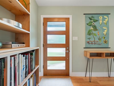 Primary bedroom at 102 E Crestland DR - 3 bed 2 bath home
