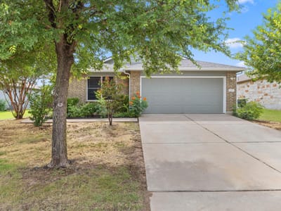 Kitchen at 102 Esparza CT - 4 bed 2 bath home