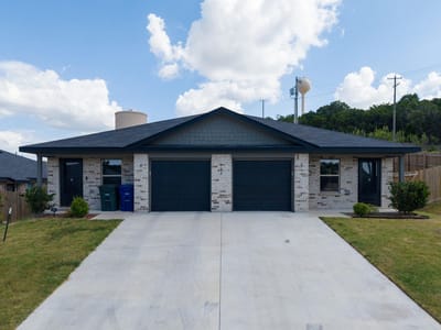 Living area at 102 Lost TRL - The Valley at Great Hills Phase 1, Copperas Cove, TX