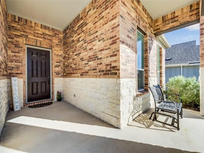 Primary bedroom at 102 Pointer LN - 3 bed 3 bath home