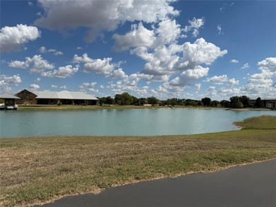Property photo 2 at 102 Ranch Estates Cir - San Marcos River Ranch, Martindale, TX