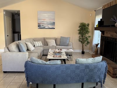 Primary bedroom at 102 Skyloop Dr - 3 bed 2 bath home