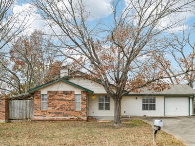 Primary bedroom at 102 Stubblefield DR - 3 bed 2 bath home