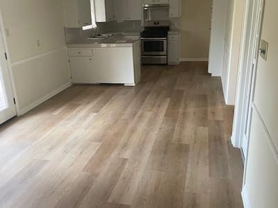 Kitchen at 102 W Covington DR - 3 bed 2 bath home