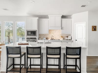 Property photo 3 at 1020 Birchbrooke DR - 4 bed 3 bath home