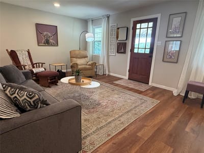 Property photo 3 at 10201 Womack DR - 2 bed 1 bath home