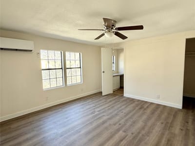 Photo 4 of 23 at 10208 Thomaswood LN - 4 bed 3 bath home