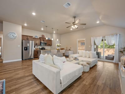 Living area at 1021 Coriander RD - 3 bed 2 bath home
