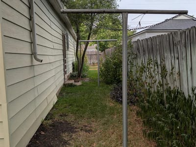 Photo 4 of 10 at 1021 S 45th ST - 3 bed 1 bath home