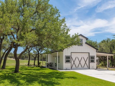 Property photo 4 at 10229 Oliver DR - 3 bed 3 bath home