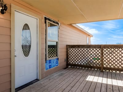 Primary bedroom at 1029 County Road 274 DR - 3 bed 2 bath home