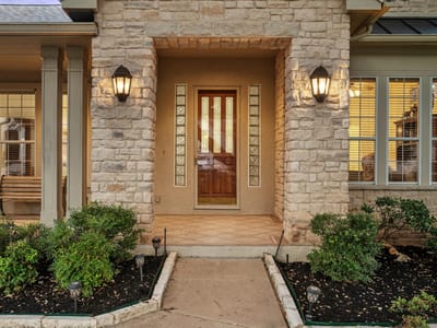 Primary bedroom at 103 Black Walnut CIR - 2 bed 2 bath home
