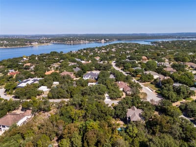 Photo 4 of 11 at 103 Firebird ST - Lakeway, Lakeway, TX