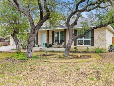 Kitchen at 103 Leaning Oak Cir - 3 bed 2 bath home