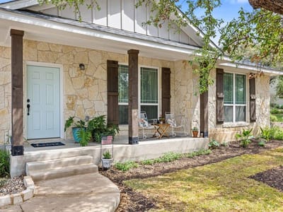 Primary bedroom at 103 Leaning Oak Cir - 3 bed 2 bath home