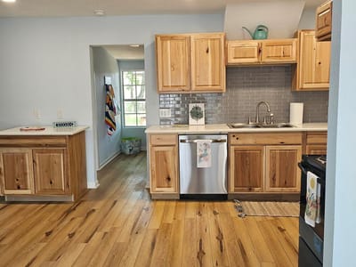 Property photo 5 at 103 N Rhomberg ST - 5 bed 2 bath home