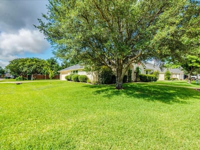 Primary bedroom at 103 Nopal LN - 3 bed 2 bath home