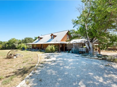 Property photo 3 at 103 Ridge Oak DR - 3 bed 3 bath home