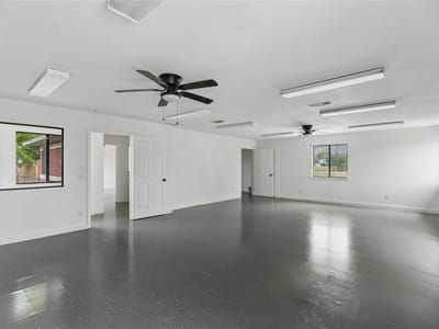 Living area at 1030 S Guadalupe St - Guadalupe East, Lockhart, TX