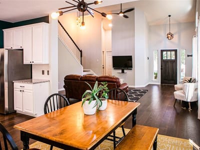 Photo 4 of 36 at 10316 Huxley ST - 3 bed 2 bath home