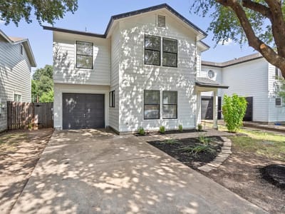 Property photo 2 at 10341 Garbacz DR - 4 bed 2 bath home
