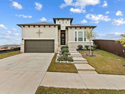 Living area at 1035 Teakmill Trl - 4 bed 3 bath home